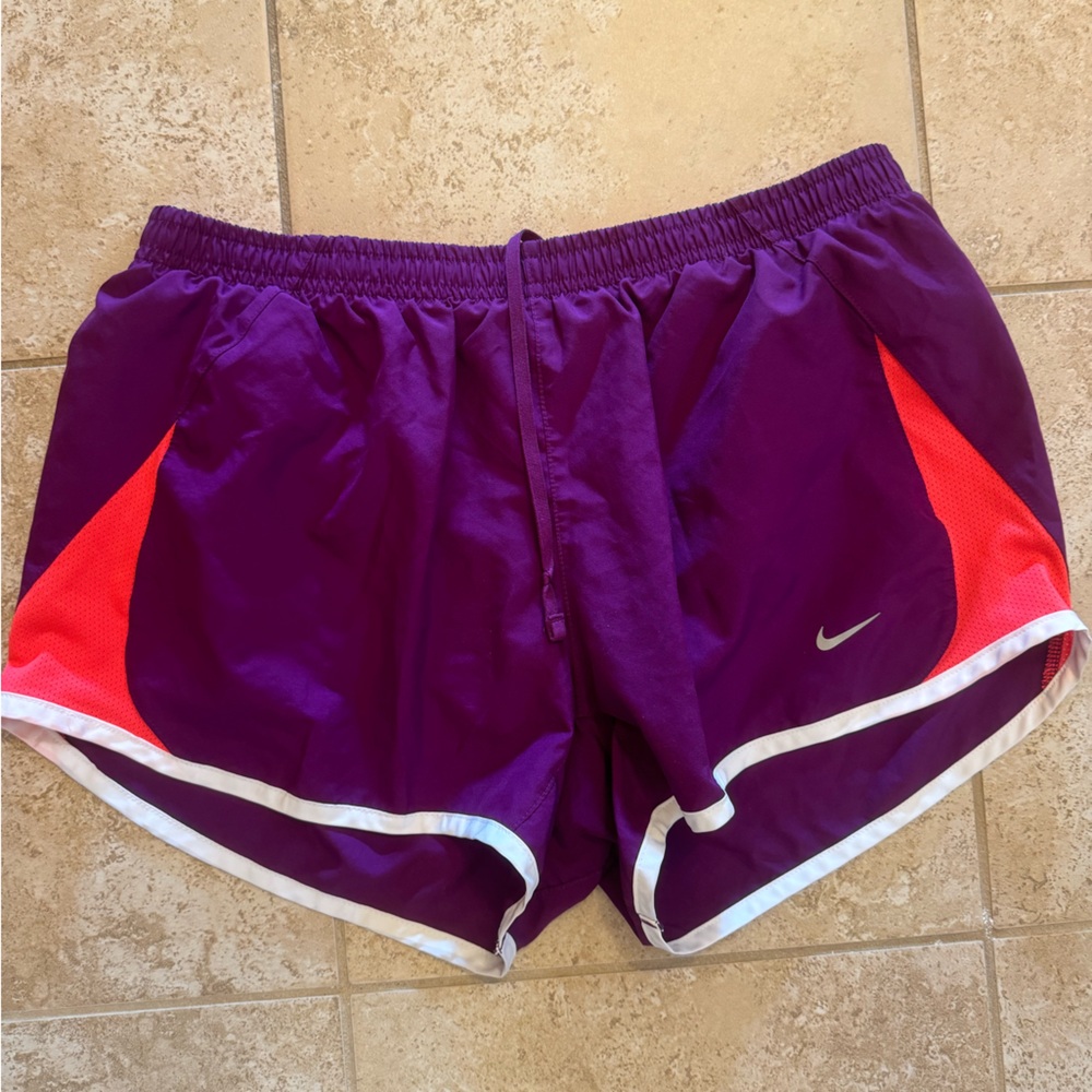 Nike Women's Purple and Hot Pink Athletic Shorts